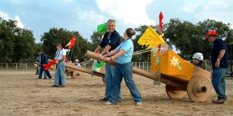flatout-chariot-01-800x400