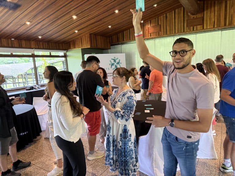 Connects | Orangeworks Icebreakers & Energisers for Corporate Events